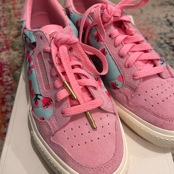 Adidas x Arizona Tea Sneakers - Picture 4 of 8